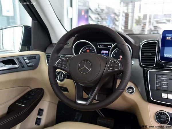 17款奔馳GLS450提車(chē)價(jià)格  自貿(mào)區(qū)6月亮相-圖5