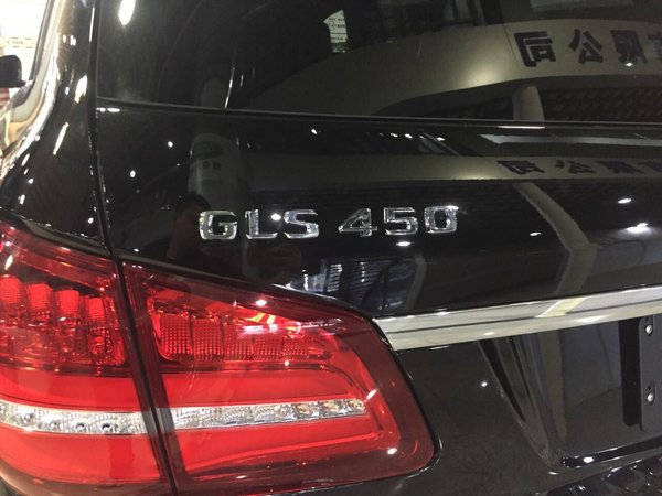 17奔馳GLS450現(xiàn)車促銷 換代首選實(shí)惠價(jià)-圖4