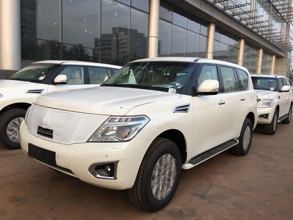 17款日產(chǎn)途樂(lè)4.0現(xiàn)車(chē) SE版越野省錢(qián)提車(chē)-圖1