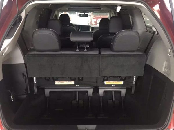 2016款加版丰田塞纳3.5L 两驱SE七座48万-图5