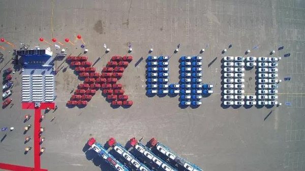 上市一月订交过万 奔腾X40万人交车仪式在长春举行-图12