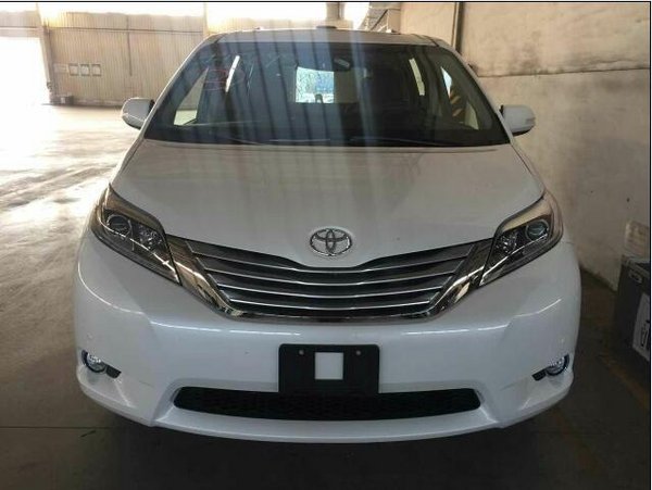 2017款豐田塞納3.5 四驅(qū)商務(wù)車降價(jià)競(jìng)爭(zhēng)-圖1