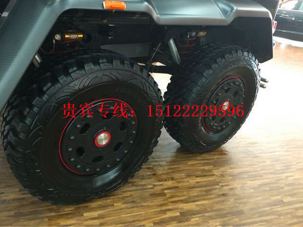 奔驰G63 AMG 6X6 凶悍怪兽驾驭5.5T四座-图4