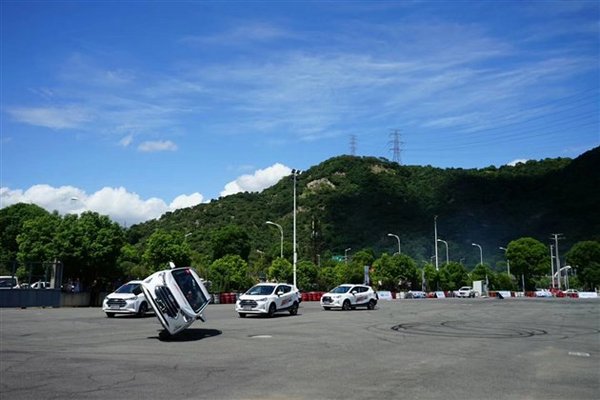 江淮瑞风SUV超级体验营台州站热血来袭-图4