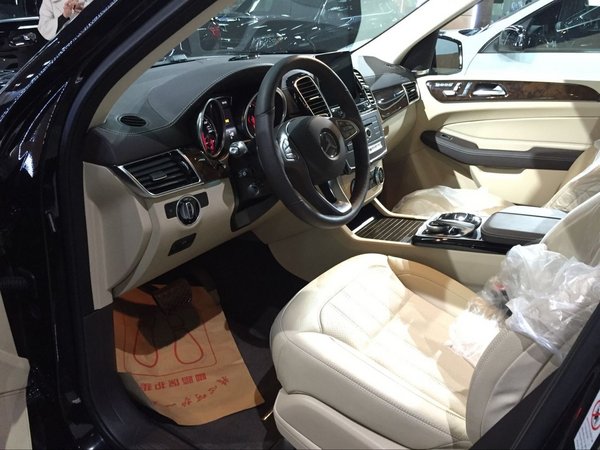 2017款奔馳GLS450現(xiàn)車 二月逆惠奔馳讓利-圖6
