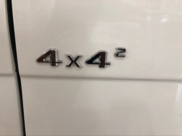 2017款墨版奔驰G500 4x4越野王名不虚传-图6
