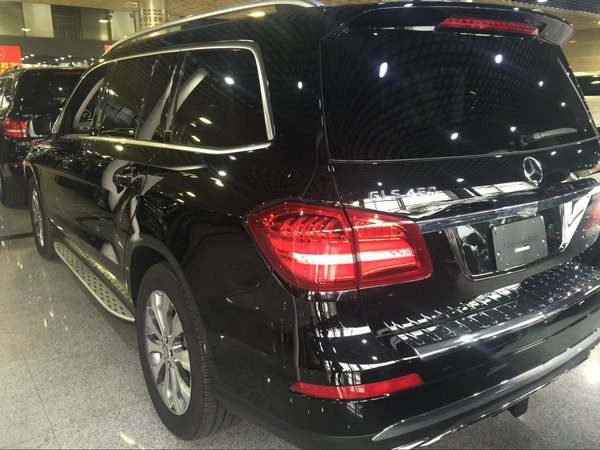 奔馳GLS450現(xiàn)車 潮型俊朗奔馳全國可分期-圖3