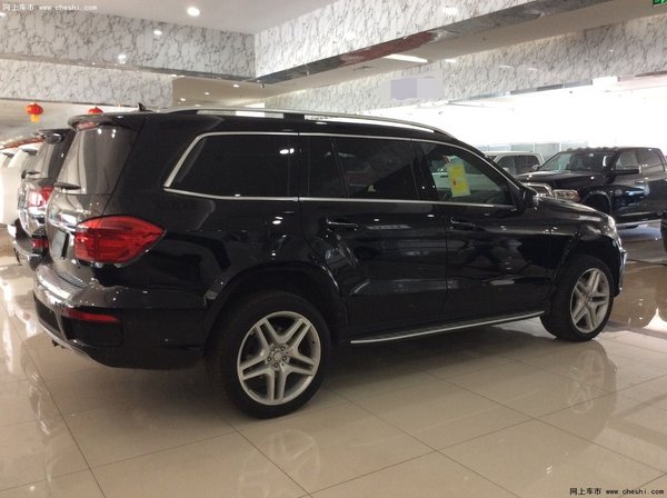 2016款奔馳GL350 點(diǎn)亮?xí)r尚加版絕世越野-圖3