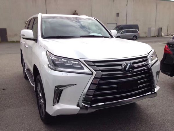 2017款雷克萨斯LX570现车到店 配置曝光-图2