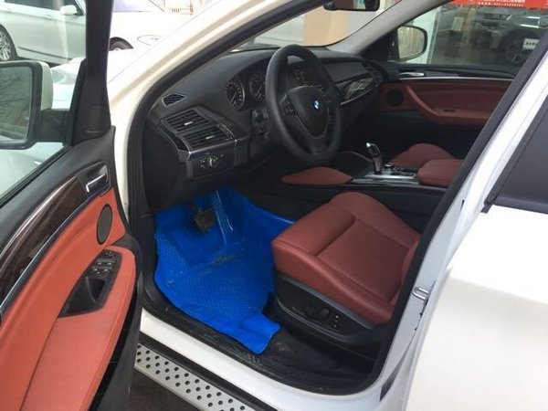 17款宝马X6配置行情 现车优惠底价促销-图4