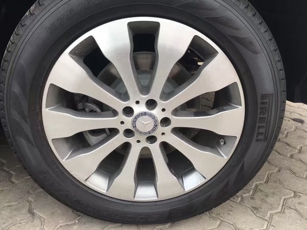 17款奔馳GLS450現(xiàn)車 港口報(bào)價(jià)104萬鎖定-圖3