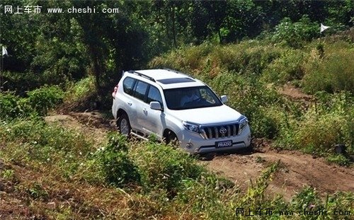 16丰田霸道2700新报价 拔山涉水越野神器-图4