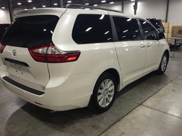2017款豐田塞納報價 王牌商務車勁惠不止-圖3