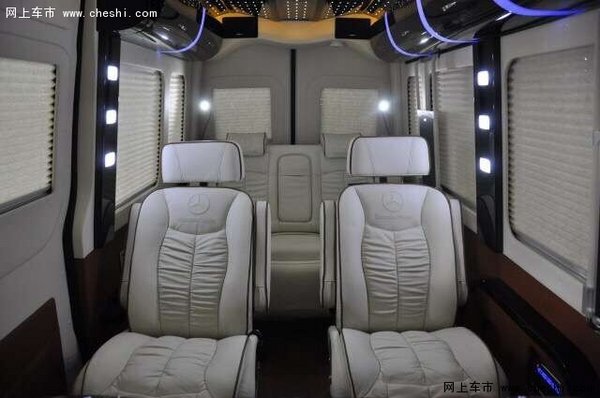 奔驰斯宾特裸车50万 大包厢VIP私人订制-图7