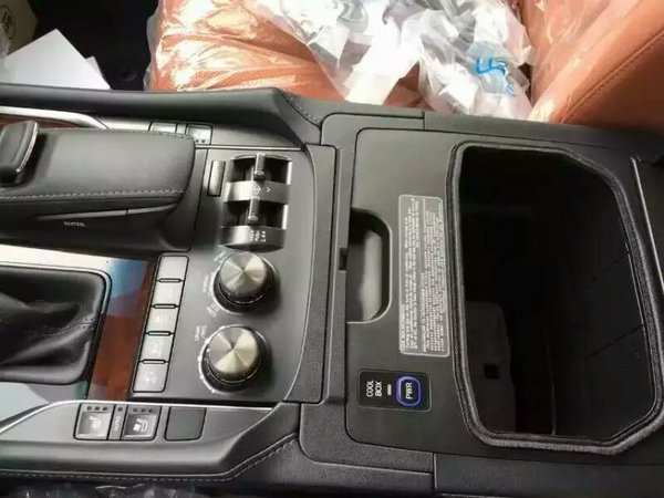廠家直營雷克薩斯LX570 16款凌志甩一批-圖6