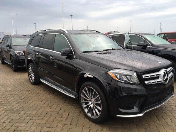 17款加版奔馳GLS550現(xiàn)車(chē) 7座GLS550配置-圖1