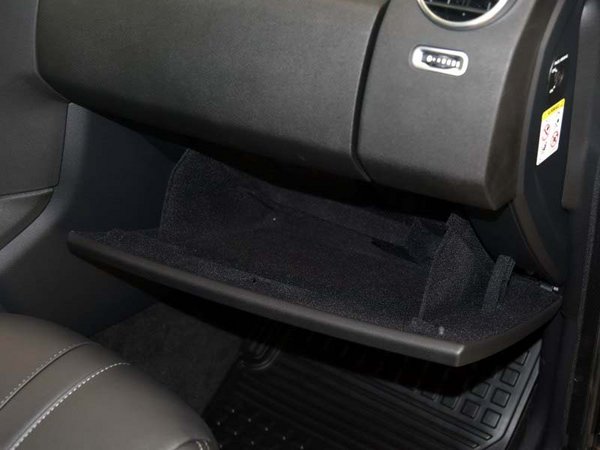 2016款路虎发现四清仓 绝版越驾鸡年大促-图7