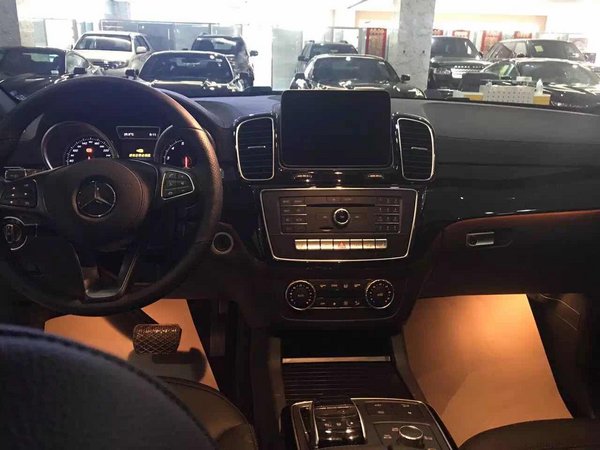17款奔驰GLS450 豪华包/运动包底价抢了-图4