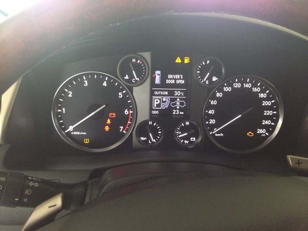 雷克萨斯LX570 气势磅礴越野年底大酬宾-图5