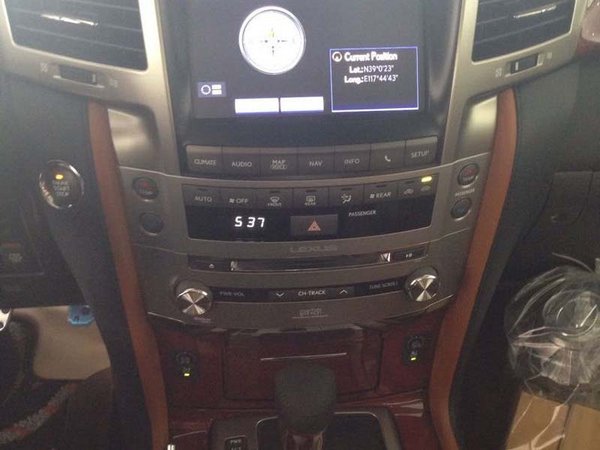 雷克萨斯LX570 平行进口SUV挑战价格极限-图5