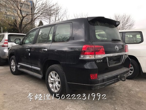 豐田酷路澤4000底掛 高配陸巡降價(jià)最熱門(mén)-圖4