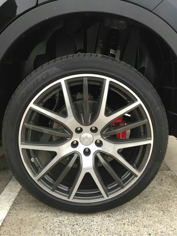 17款玛莎拉蒂SUV 明星大咖高颜值越野车-图9