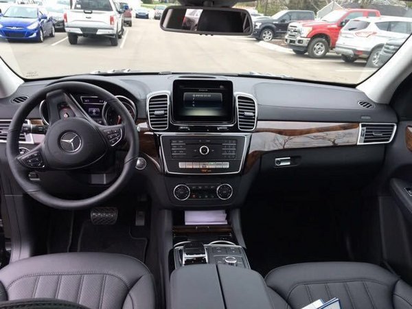 17款奔馳GLS450美規(guī)版 優(yōu)惠新資訊吊炸天-圖4
