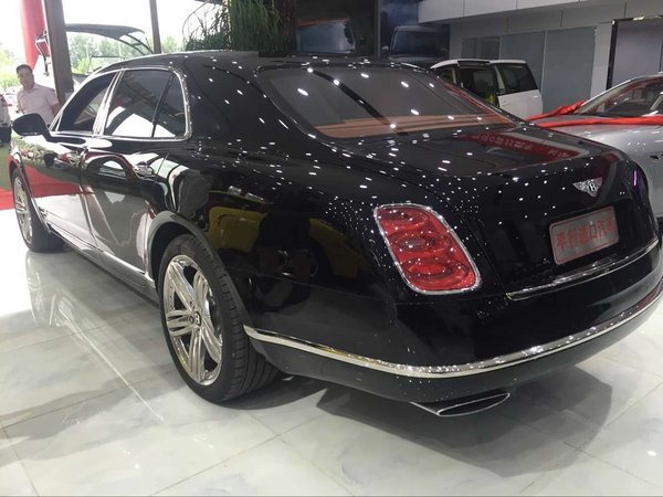 賓利慕尚現(xiàn)車報價 獨一無二完美駕馭體驗-圖3