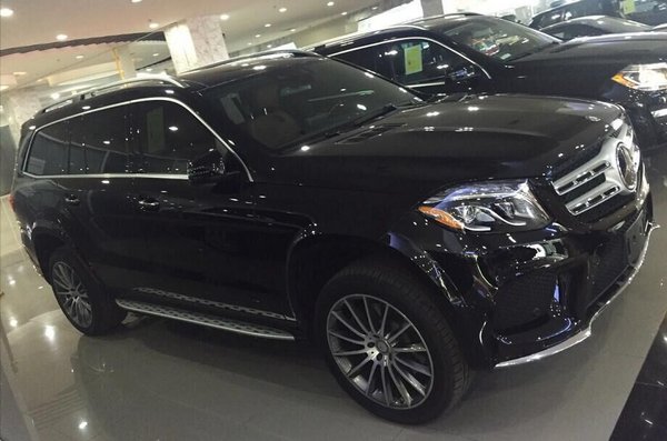 2017款奔驰GLS450 加版满配让利飚底热销-图2