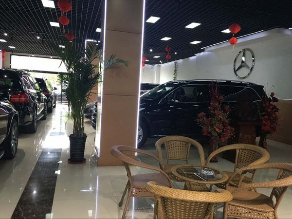 17款奔馳GLS450現(xiàn)車 天津低惠GLS級(jí)爆促-圖2
