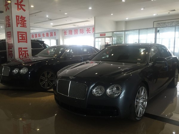 16款賓利飛馳4.0T現(xiàn)車 V8五座230萬豪惠-圖2