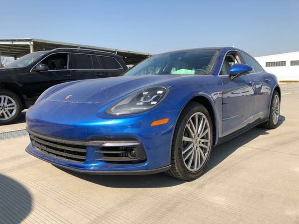 18款保时捷panamera 2.9T4S行政现车超惠-图1