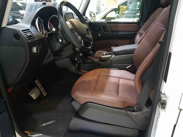 奔馳勞倫士G60L現(xiàn)車(chē) 顏色充足僅售170萬(wàn)-圖5
