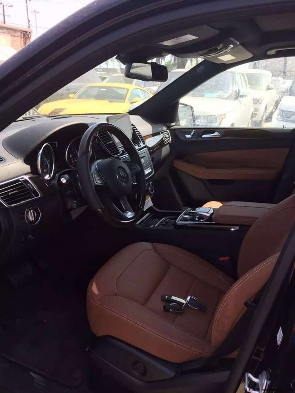 2017款奔驰GLS400中规美规区别 GLS价格-图4