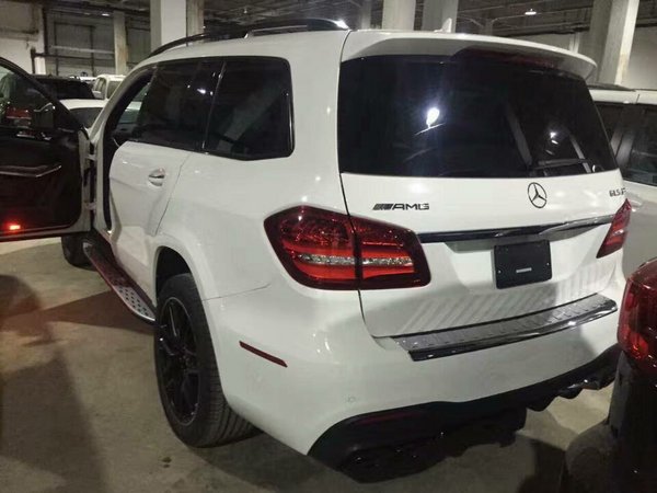 17款奔馳GLS63AMG現(xiàn)車 全港熱惠價223萬-圖3