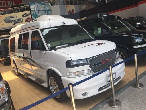 进口GMC豪华版商务房车 GMC内舱奢华座驾-图1