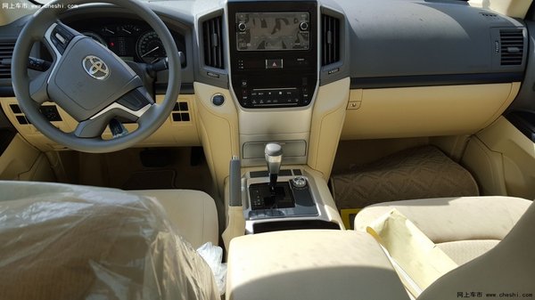 2016款丐版豐田酷路澤4000 降價眼見為實-圖8