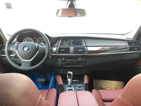 17款宝马X6配置行情 现车优惠底价促销-图3