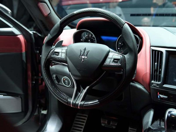 2016款玛莎拉蒂SUV 最时尚越野自驾利器-图8