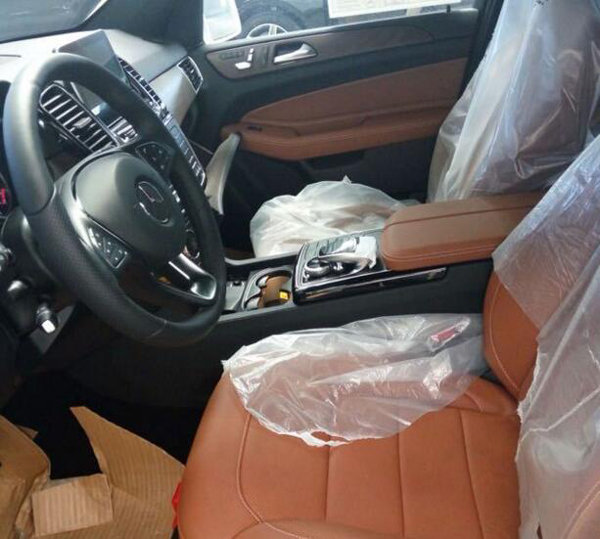 17款奔驰GLE400加版优惠价格不可思议-图4