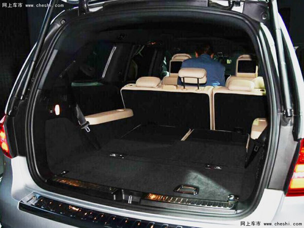 奔馳GLS450現(xiàn)車折扣狠 豪華跨界SUV溜背-圖10