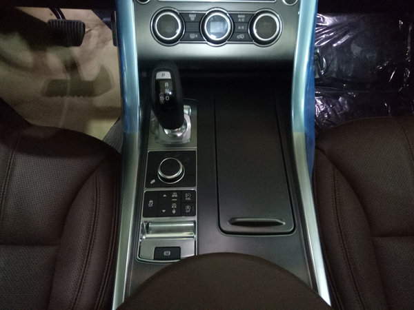 17款路虎揽胜运动版 动力升级配置新图解-图8