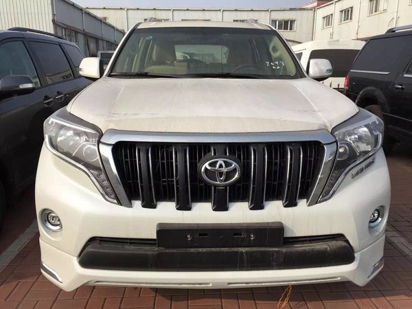 2017款豐田霸道4000寒冬暖心價(jià) 現(xiàn)車充足-圖2