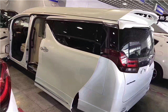 丰田蒙娜丽莎版四座带公告全国可上牌照