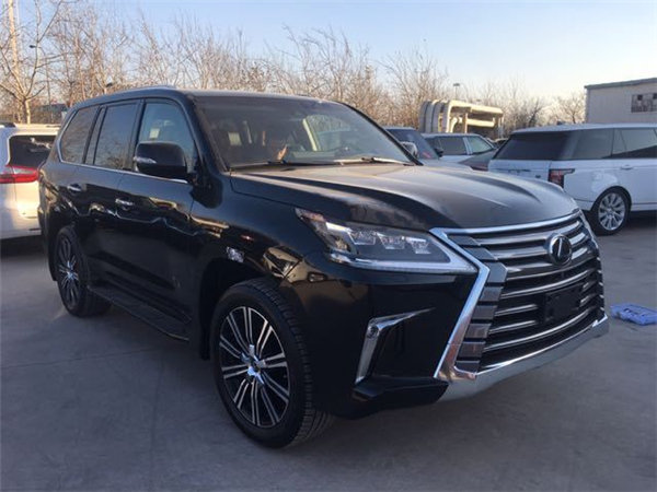 18款雷克萨斯LX570现车 天津港底价156万-图4