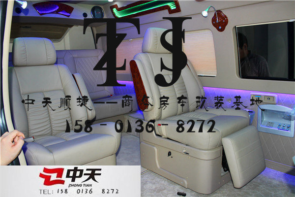 豐田海獅商務(wù)房車 格調(diào)內(nèi)飾設(shè)計(jì)私人空間-圖6