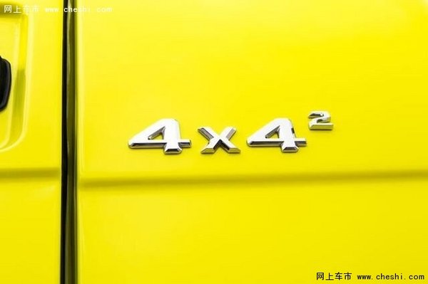 奔驰G500 4x4²无敌践踏 攀越顶峰狂改装-图12