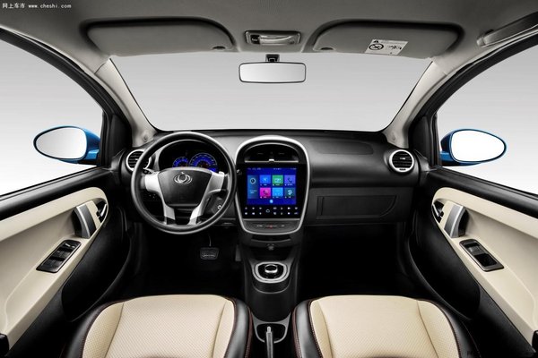 售价3.69~4.99万,吉利新款熊猫自由上市