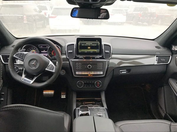 2017款加版奔馳GLS63 V8詳配惠降天津港-圖5