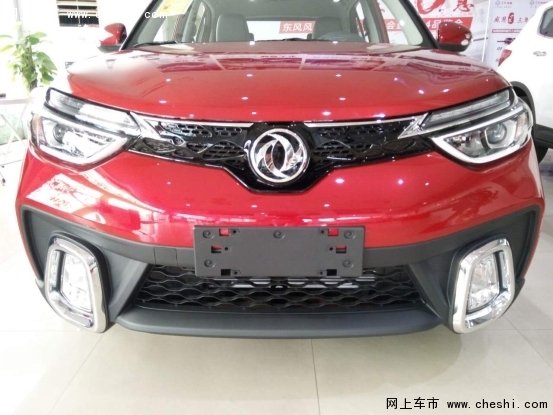 新一款中国品牌小型SUV 风神AX4到店实拍-图4